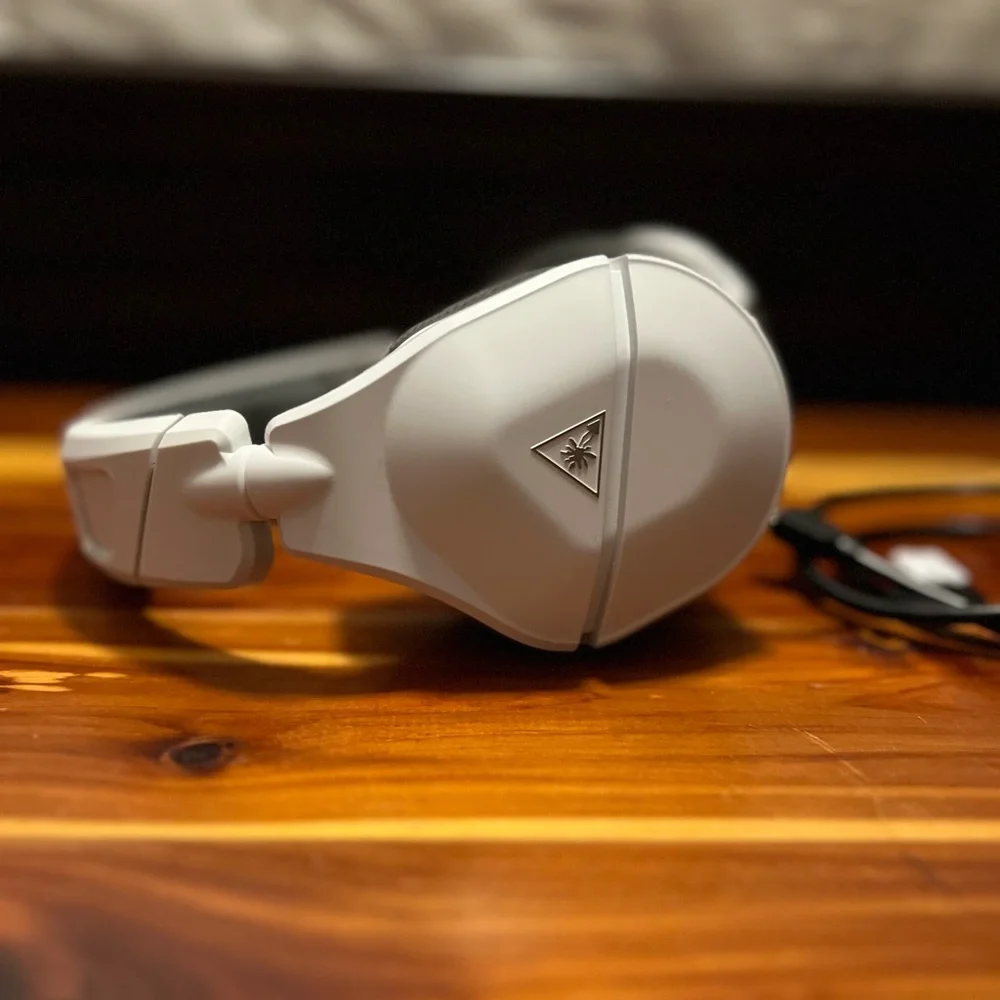 Turtle Beach Stealh 600 Gen 2 Headphones for PS or PC - only used for 3 months
